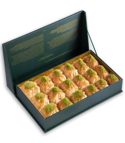 Gulluoglu Last Longing Dry Baklava with Pistachio in Box