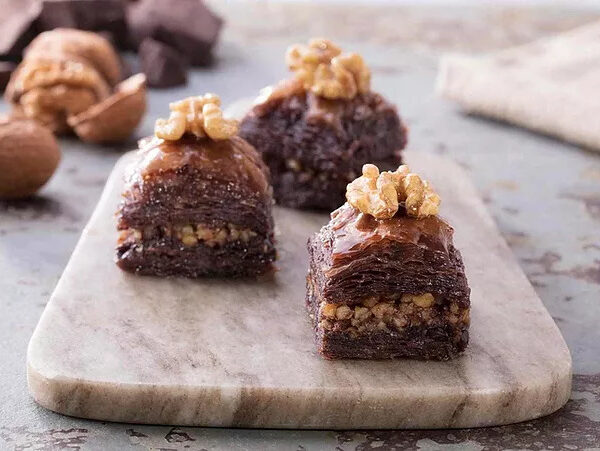Hafiz Mustafa Chocolate Baklava with Walnut