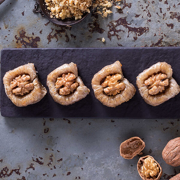 Hafiz Mustafa Padishah Baklava with Walnut 1