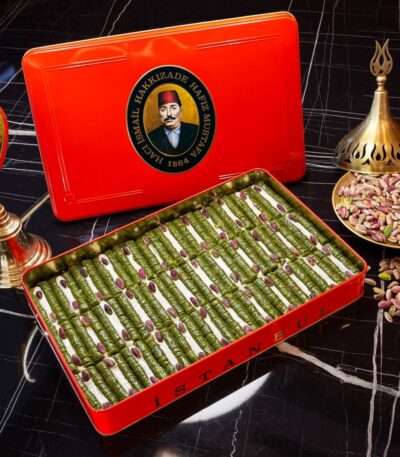 Hafiz Mustafa Princess Baklava with Pistachio kutu