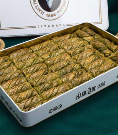 Hafiz Mustafa Twister Baklava with Pistachio Box